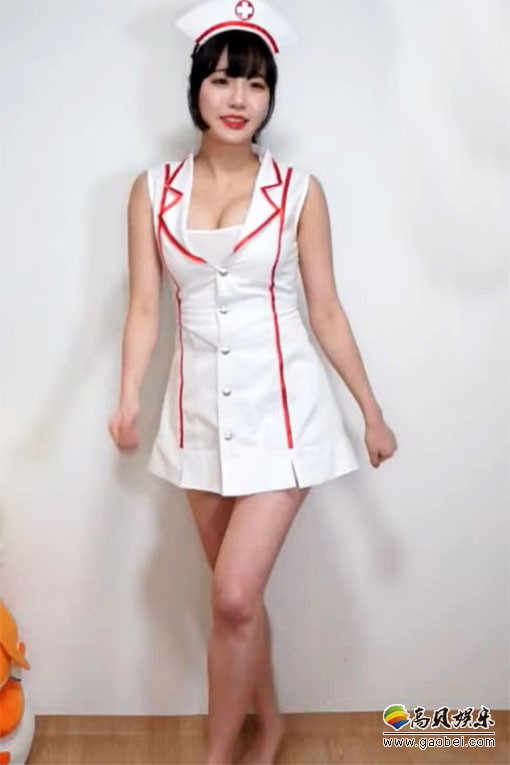 女主播 飯拍秀 [ID93372版本]【50合集 2.30 GB】