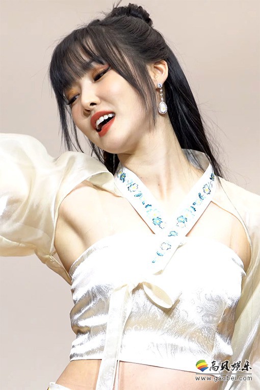 YUJU 飯拍秀 拍攝日期：20220130【8合集 3.32 GB】