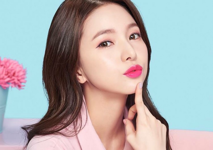 Kim Jin Hee金珍熙以哪個女團成員身份出道？展現出何種活潑可愛魅力？
