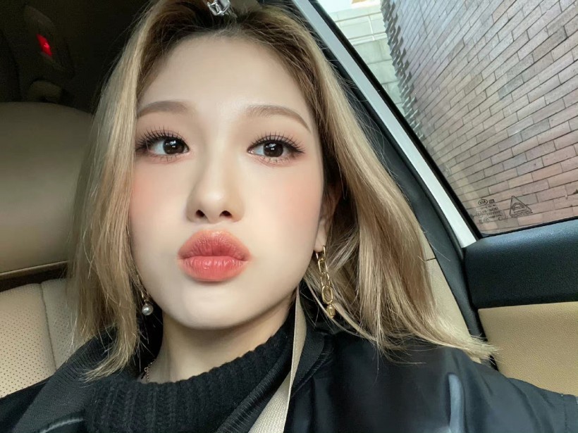 Seo-yeon Lee李瑞淵隸屬哪個女團成員？她怎樣營造特色清爽時尚氣氛？