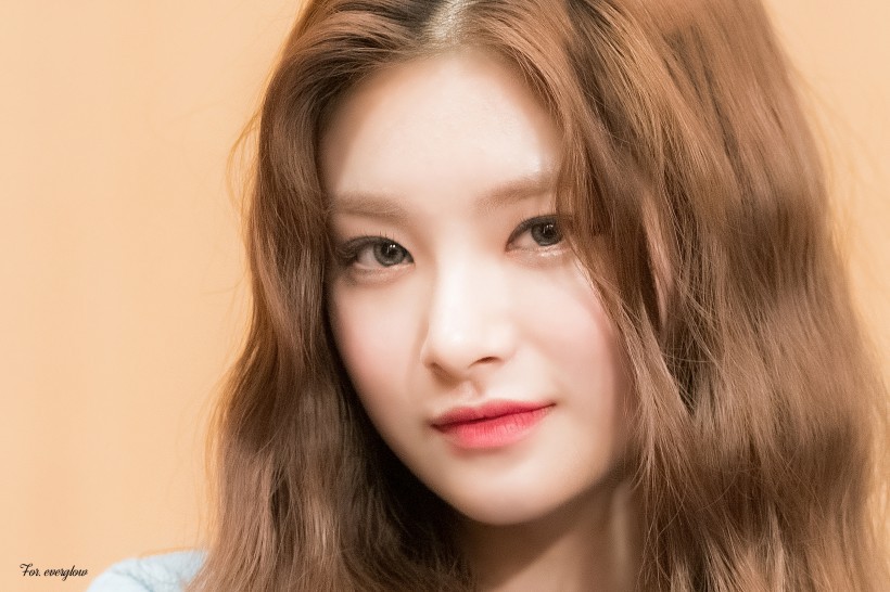 Yiren Wang王怡人隸屬哪個女團成員？憑借怎樣實力讓人看到成熟自信？