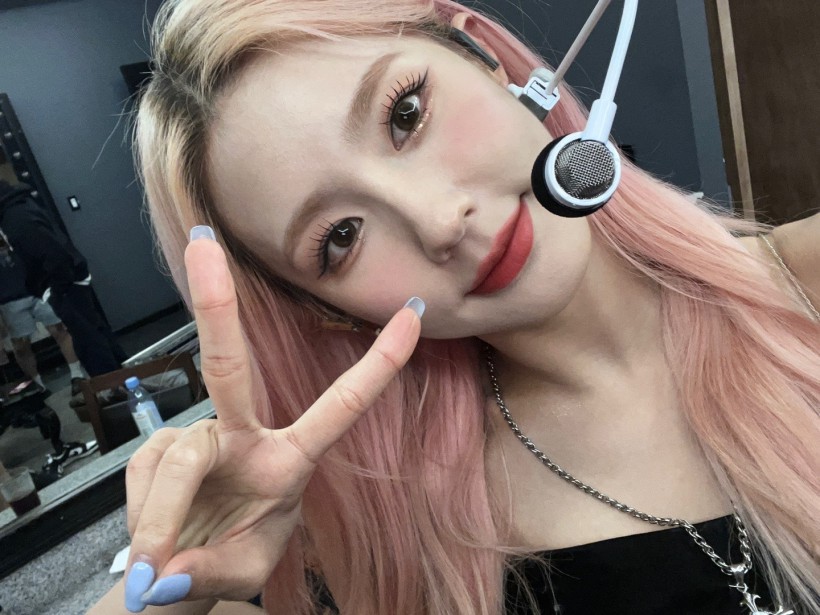 MIYEON曺薇娟隸屬哪個女團成員？怎樣妝容最符合她獨一無二美貌氣質？