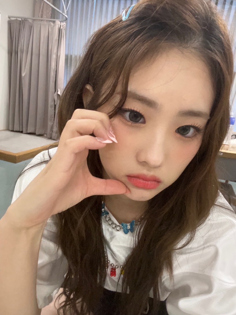 JOONIE樸俊熙隸屬哪個女子演唱團體成員？她是以怎樣身份隨組合出道？