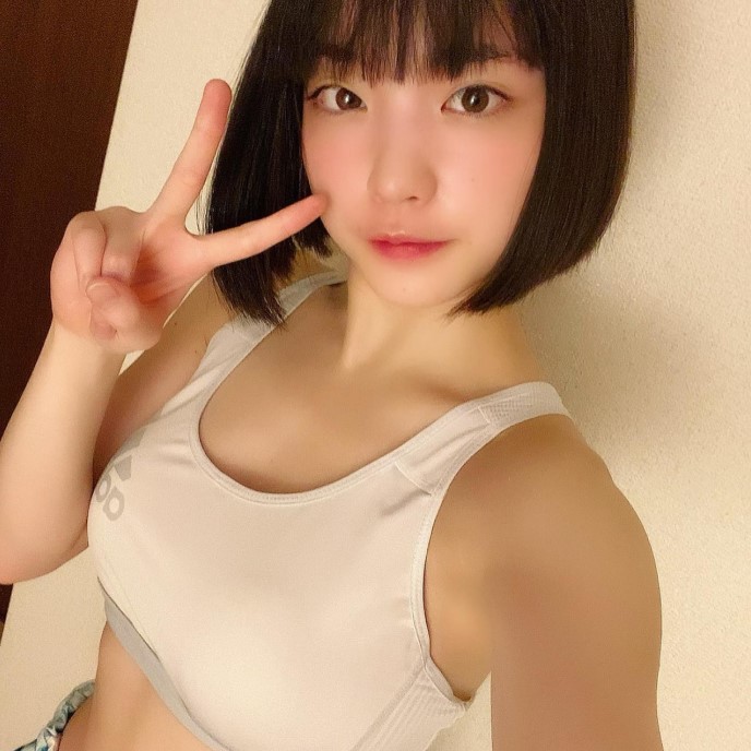 Nemoto Nagi根本凪是哪個偶像女團成員？因為什么問題決定轉而幕后？