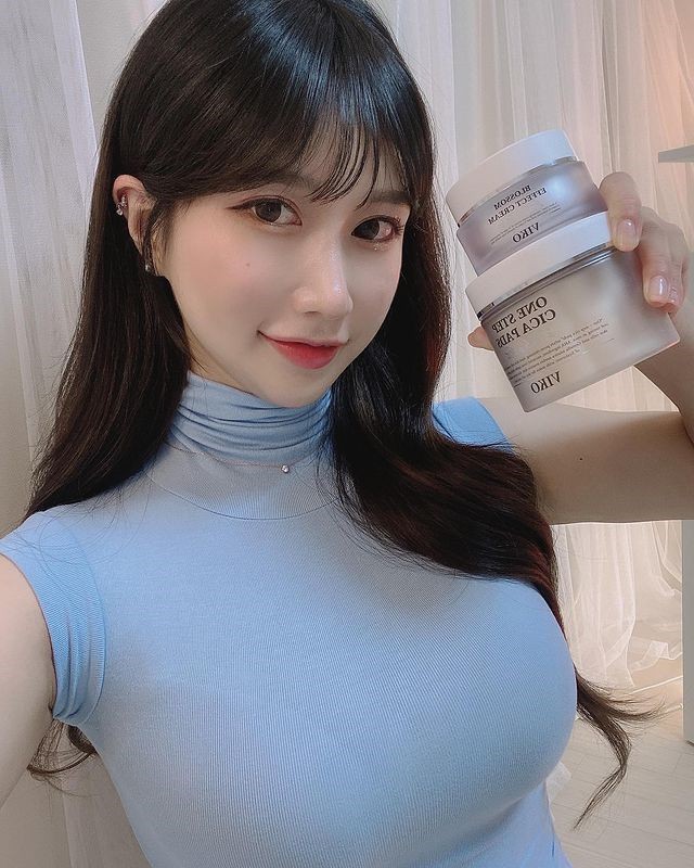 葛姍姍是來自哪國的美女視頻博主？憑借怎樣魔鬼身材吸引粉絲關(guān)注流量？